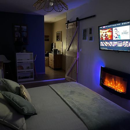 La Carola Bed & Breakfast Bordeaux-Saint-Clair ภายนอก รูปภาพ