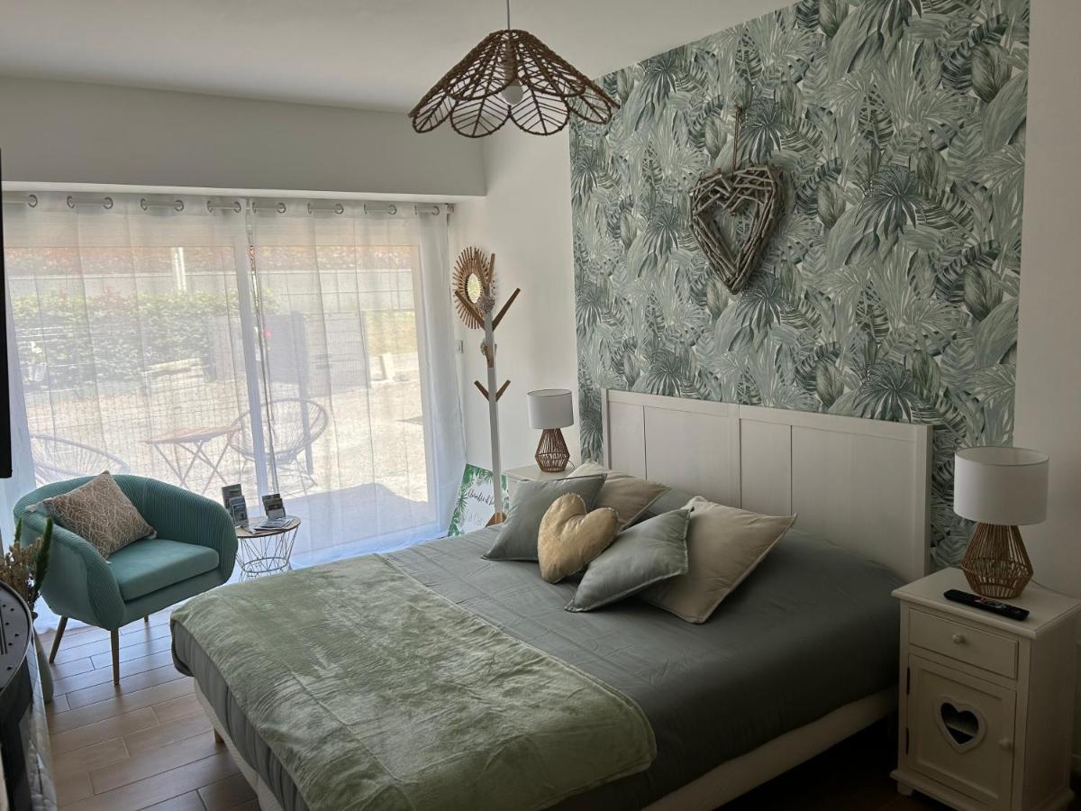 La Carola Bed & Breakfast Bordeaux-Saint-Clair ภายนอก รูปภาพ
