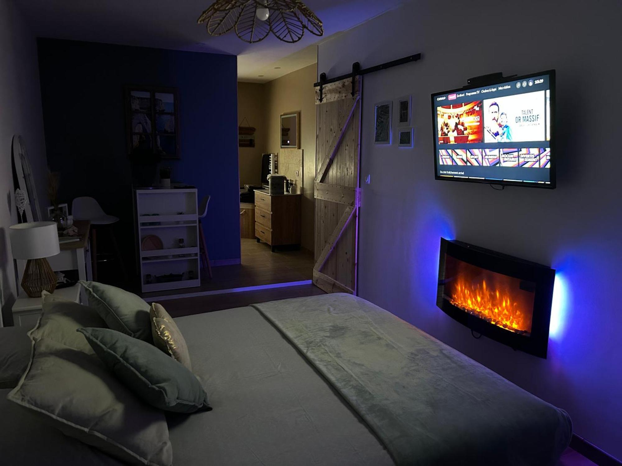 La Carola Bed & Breakfast Bordeaux-Saint-Clair ภายนอก รูปภาพ
